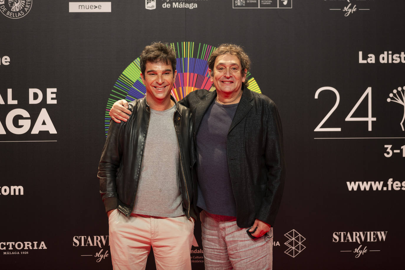 Los protagonistas de las películas seleccionadas posan en el Círculo de Bellas Artes como antesala del photocall malagueño