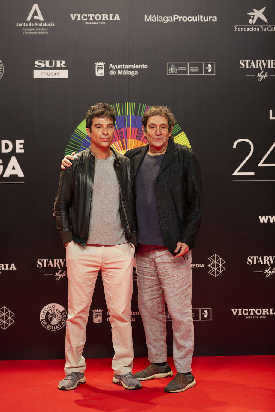 Los protagonistas de las películas seleccionadas posan en el Círculo de Bellas Artes como antesala del photocall malagueño