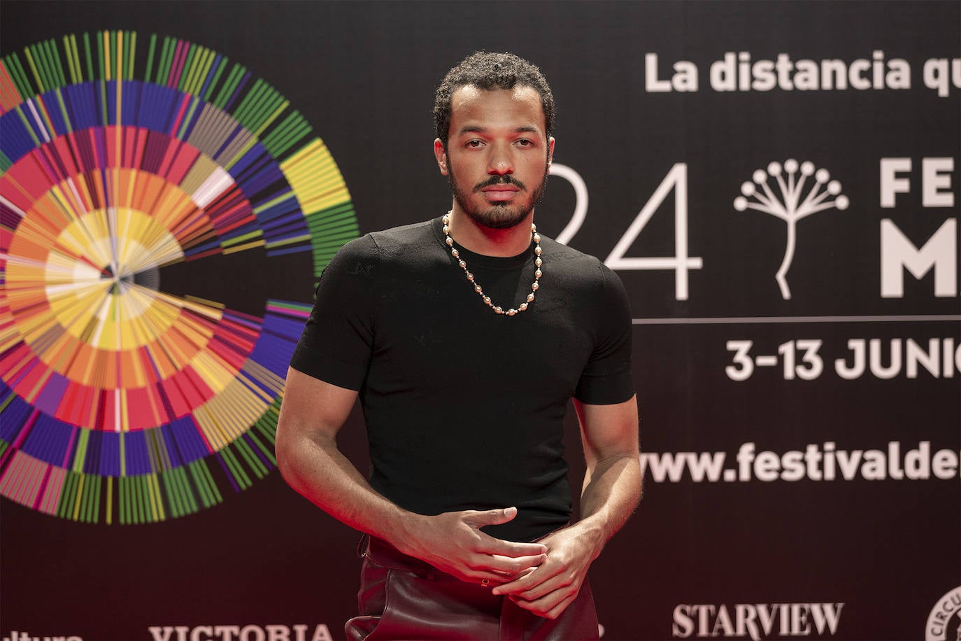 Los protagonistas de las películas seleccionadas posan en el Círculo de Bellas Artes como antesala del photocall malagueño