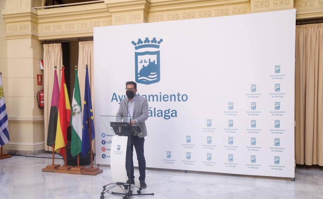 Francisco Pomares, ayer durante la presentación del programa