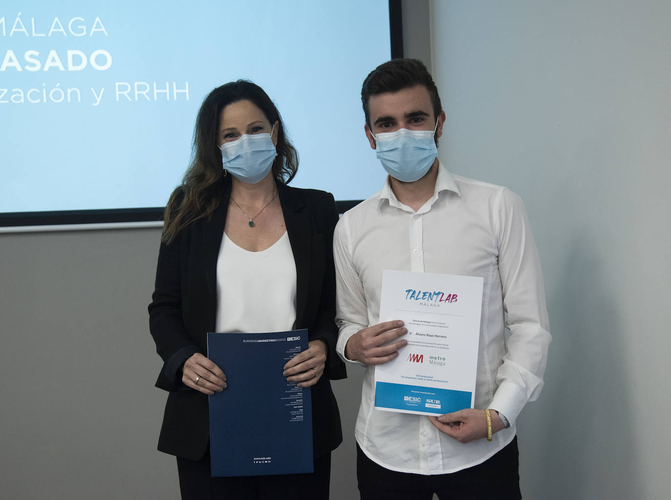 Entrega de diplomas de Talent Lab en ESIC Málaga. 