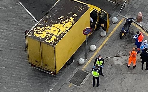 Vehículo en el que fue hallado el cadáver.