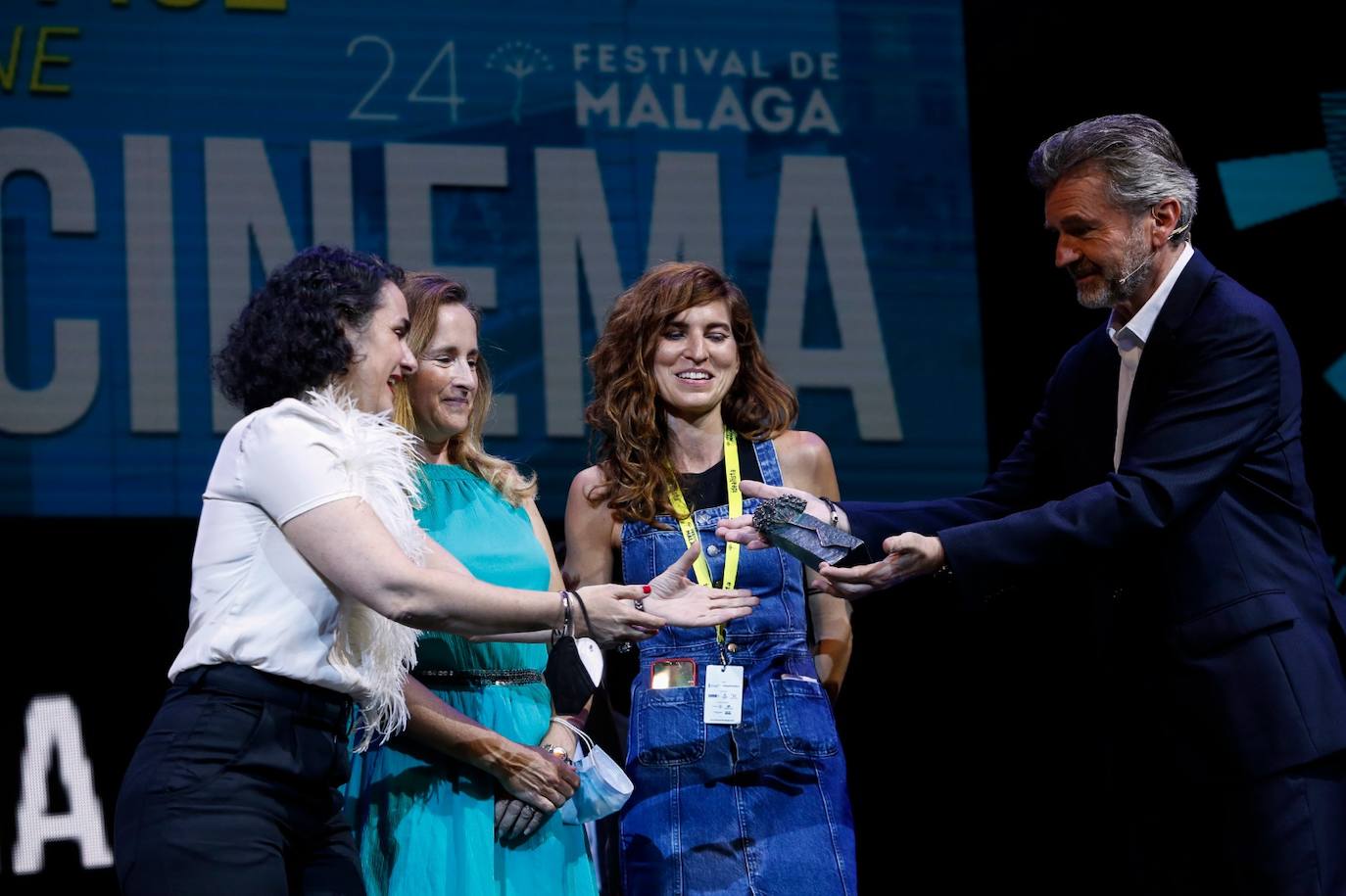 La industria local reivindicó su valor en la concurrida gala Málaga Cinema del Festival