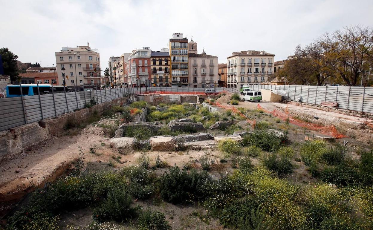 Solar de los cines Astoria y Victoria, tras las excavaciones, antes de que fueran cubiertas con tierra. 