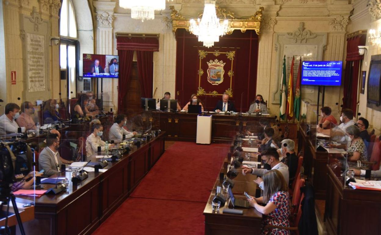 El pleno extraordinario, que pidió la oposición, este mediodía. 