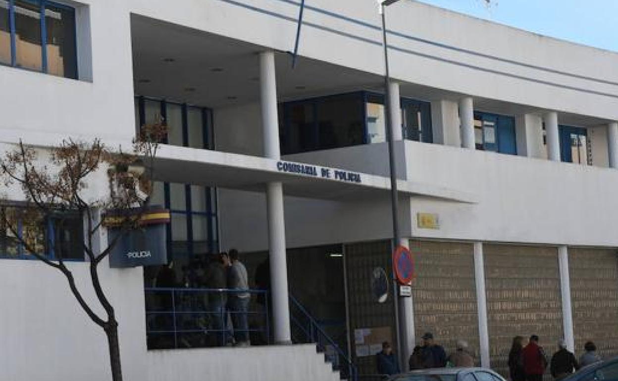 Seccionan tres dedos a un joven con un machete tras un «cruce de miradas» en Marbella