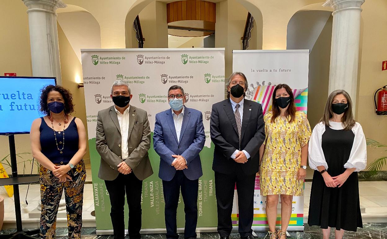 Acto de presentación de los Cursos de Verano de la UMA en Vélez-Málaga. 