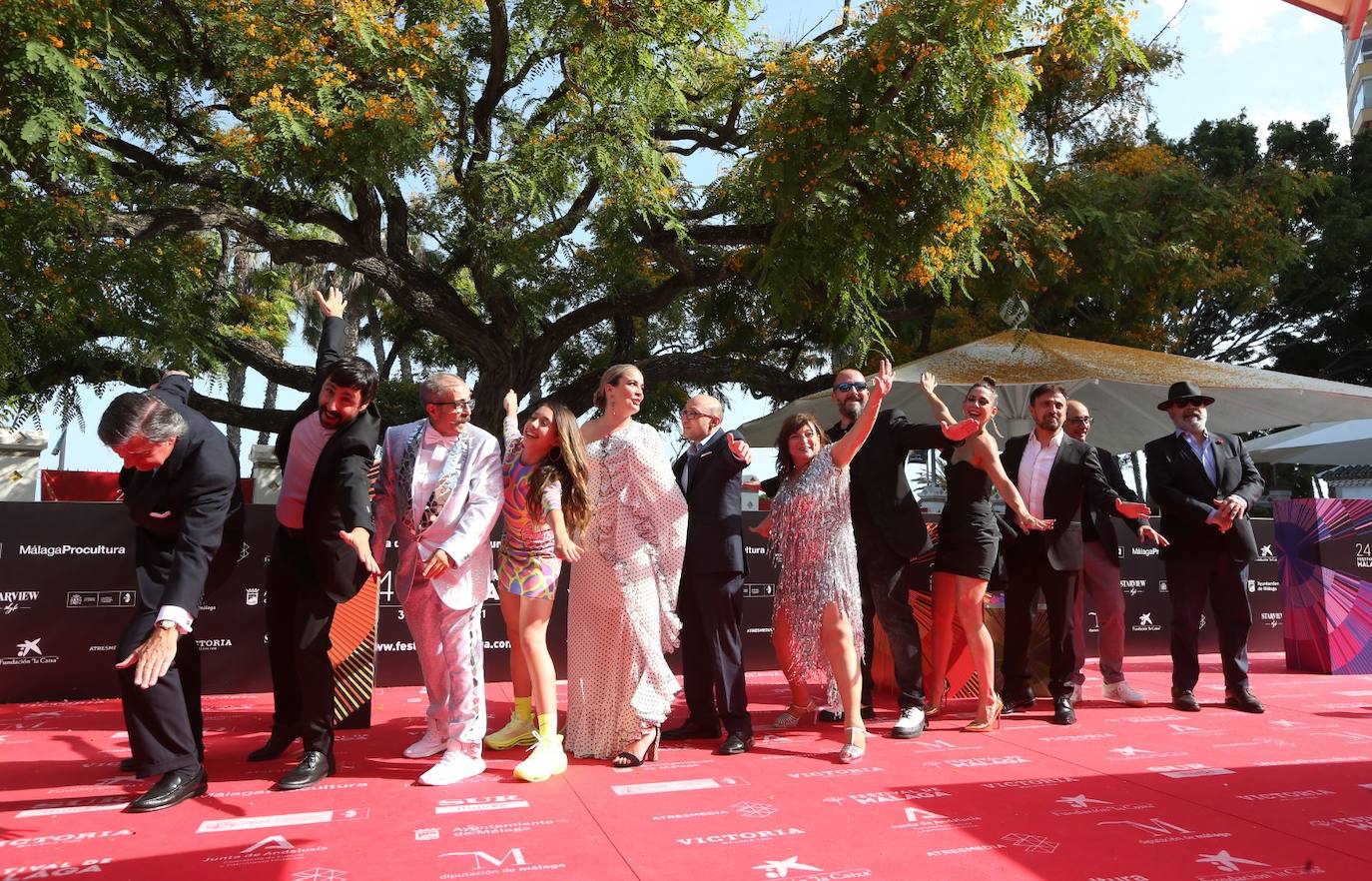 Último desfile de famosos del 24 Festival de Málaga. 