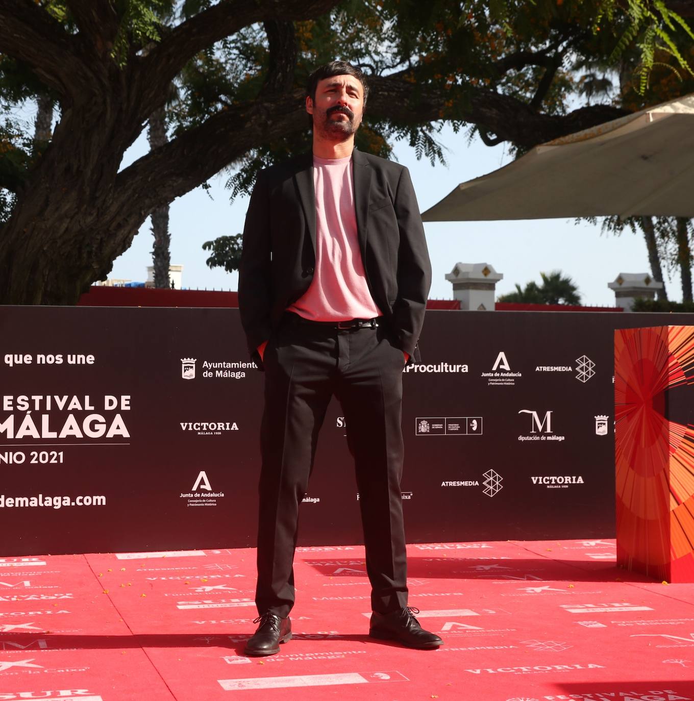 Último desfile de famosos del 24 Festival de Málaga. 