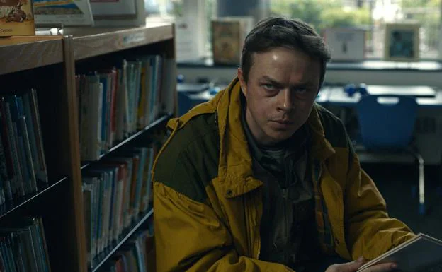 Dane DeHaan da vida al inquietante Jim Dooley.