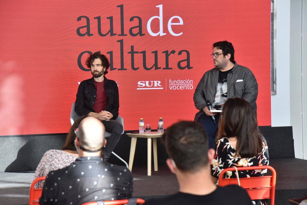 Aula de Cultura de SUR: Directo | El poeta de Vetusta Morla llega a Málaga