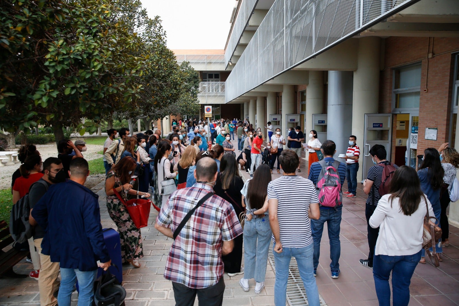 Más de 8.000 personas se enfrentan a las oposiciones docentes en la provincia tras el retraso obligado por la pandemia 