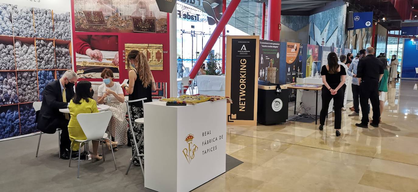 El foro internacional reúne este lunes y martes en el Palacio de Ferias de la capital a un millar de profesionales del sector cultural para debatir sobre cuestiones como los retos que plantea la digitalización de las instituciones artísticas o las nuevas relaciones que estas entidades empiezan a desarrollar con sus audiencias y sus entornos urbanos.