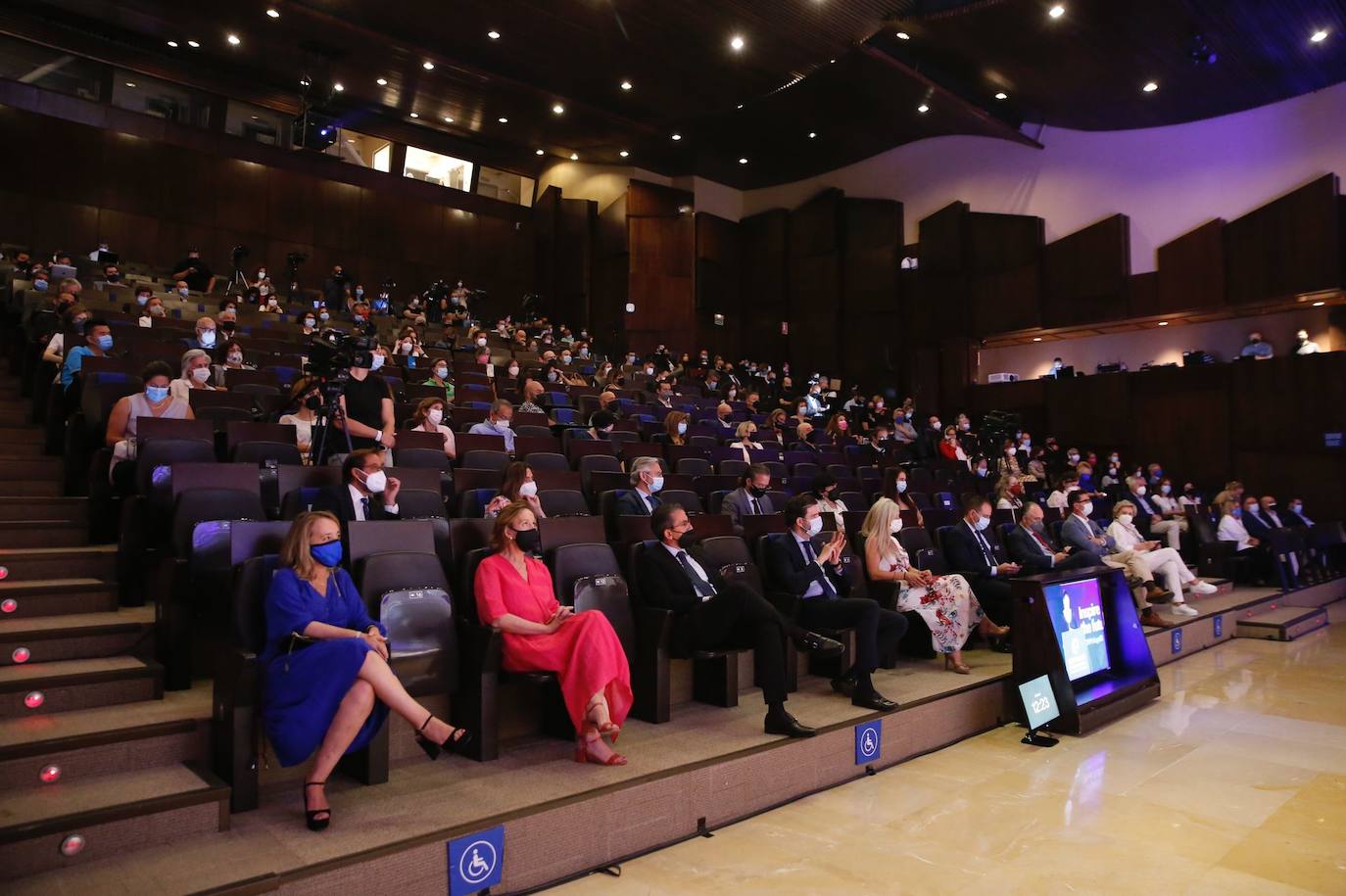El foro internacional reúne este lunes y martes en el Palacio de Ferias de la capital a un millar de profesionales del sector cultural para debatir sobre cuestiones como los retos que plantea la digitalización de las instituciones artísticas o las nuevas relaciones que estas entidades empiezan a desarrollar con sus audiencias y sus entornos urbanos.