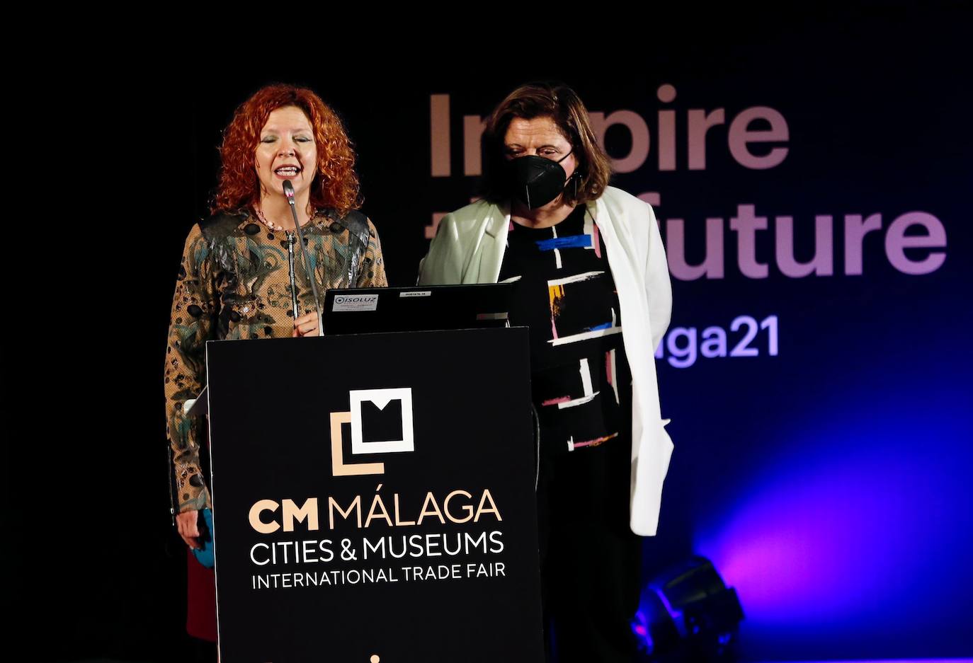 El foro internacional reúne este lunes y martes en el Palacio de Ferias de la capital a un millar de profesionales del sector cultural para debatir sobre cuestiones como los retos que plantea la digitalización de las instituciones artísticas o las nuevas relaciones que estas entidades empiezan a desarrollar con sus audiencias y sus entornos urbanos.