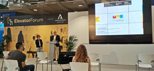 El foro internacional reúne este lunes y martes en el Palacio de Ferias de la capital a un millar de profesionales del sector cultural para debatir sobre cuestiones como los retos que plantea la digitalización de las instituciones artísticas o las nuevas relaciones que estas entidades empiezan a desarrollar con sus audiencias y sus entornos urbanos.