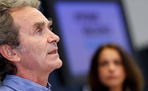 Simón, este lunes en rueda de prensa junto a Silvia Calzón. 