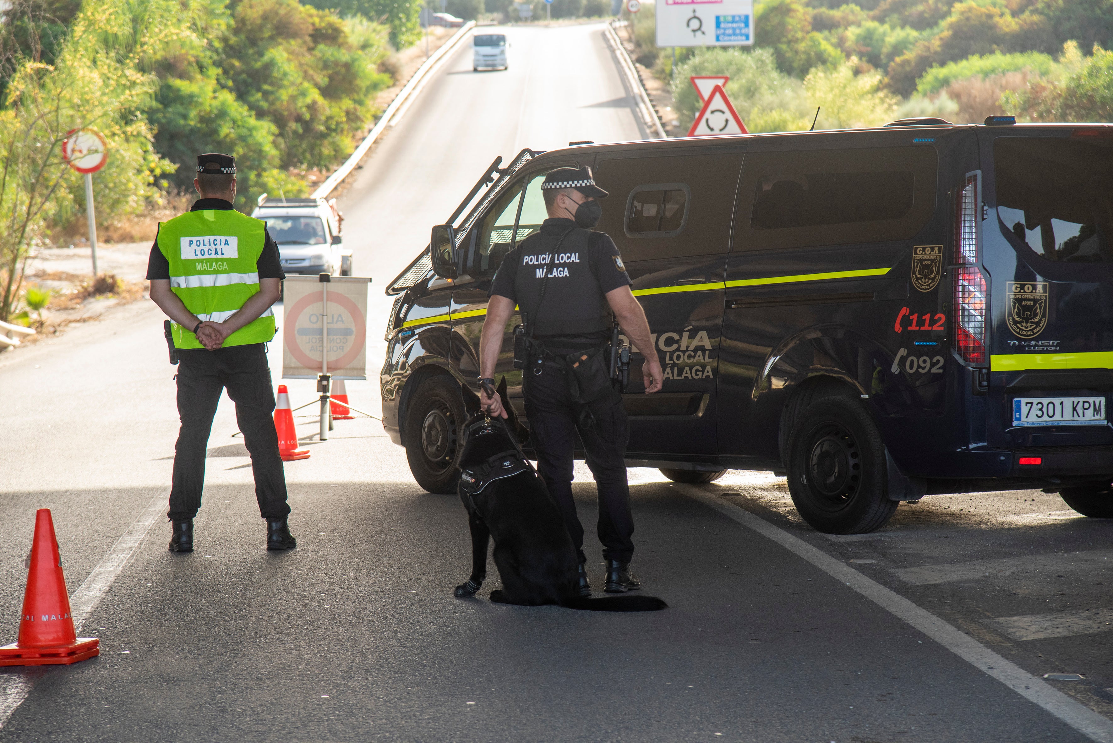 El Grupo Operativo de Apoyo de La Policía Local está formado por medio centenar de efectivos que se enfrentan a las situaciones de máxima exigencia en materia de seguridad en la capital malagueña