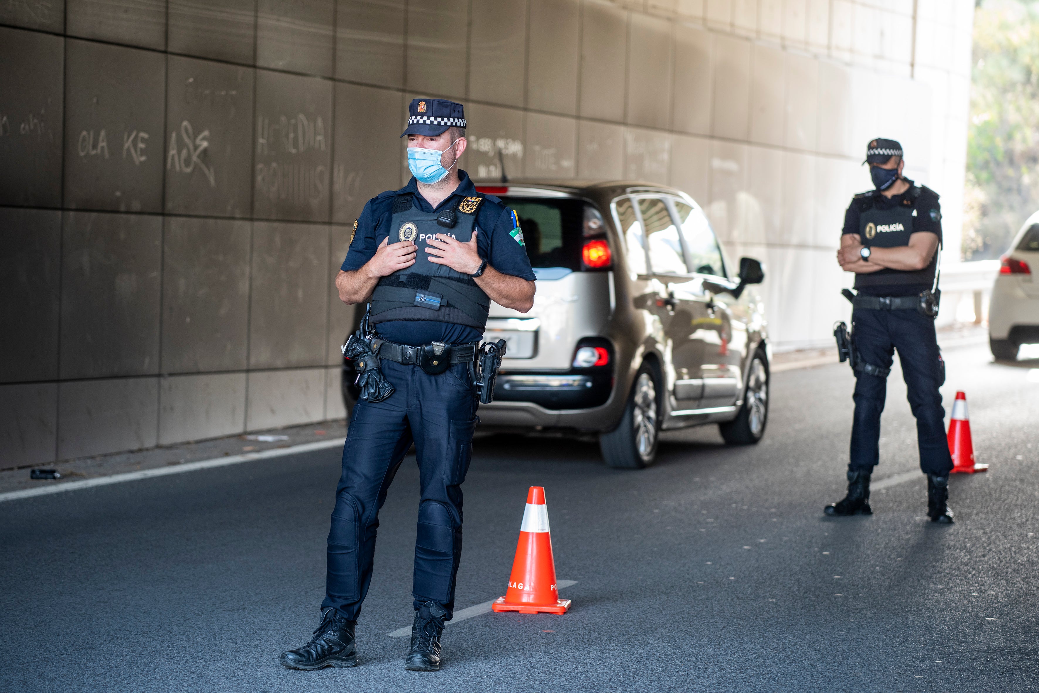El Grupo Operativo de Apoyo de La Policía Local está formado por medio centenar de efectivos que se enfrentan a las situaciones de máxima exigencia en materia de seguridad en la capital malagueña