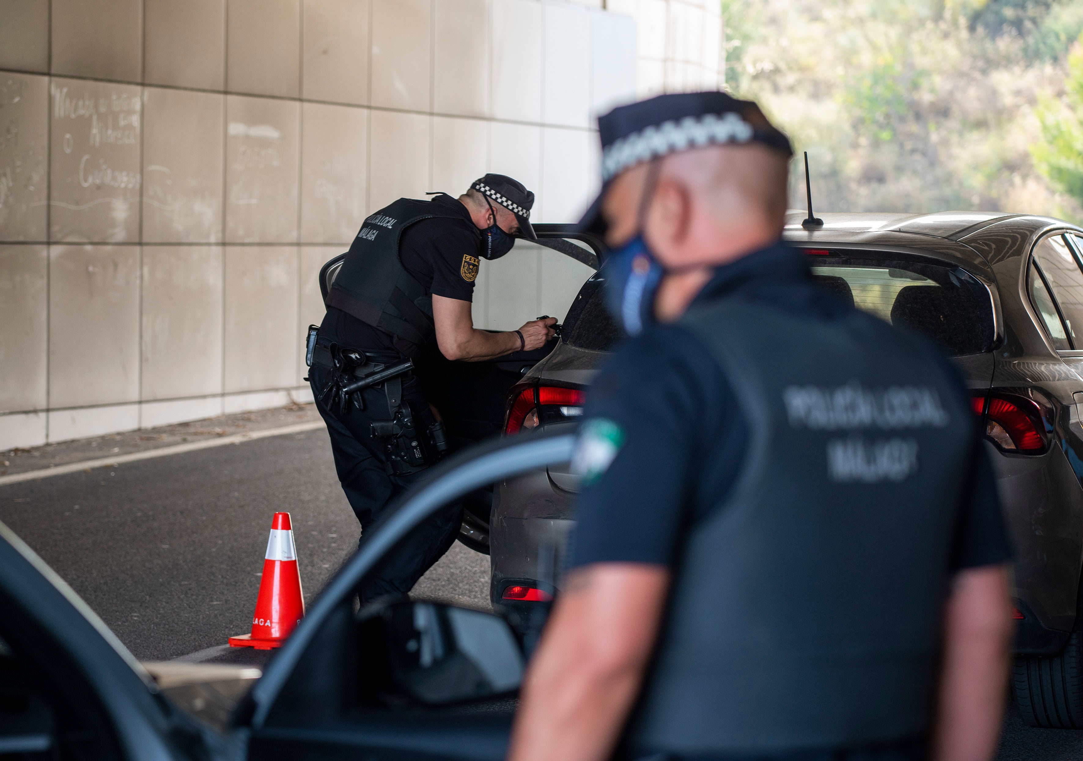 El Grupo Operativo de Apoyo de La Policía Local está formado por medio centenar de efectivos que se enfrentan a las situaciones de máxima exigencia en materia de seguridad en la capital malagueña