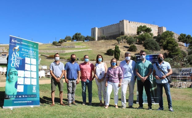 Presentación de 'Anfitrión' en la loma del Castillo Sohail.