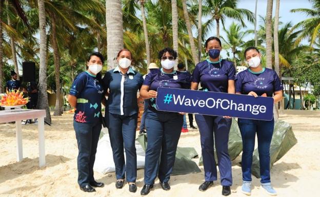 El movimiento 'Wave of Change' se une al III Encuentro de los Mares». 