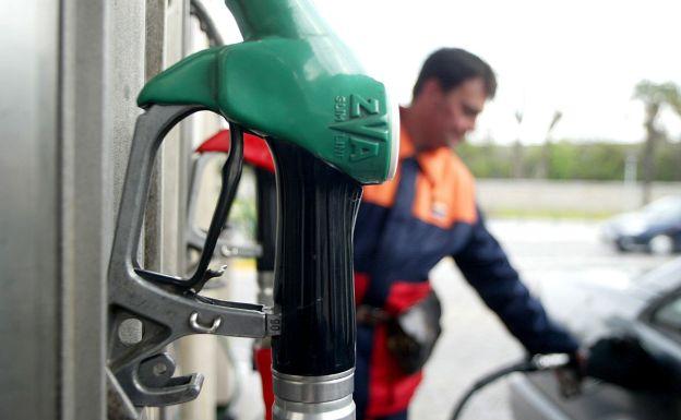 El precio de la gasolina se dispara en Málaga y alcanza niveles de septiembre de 2014