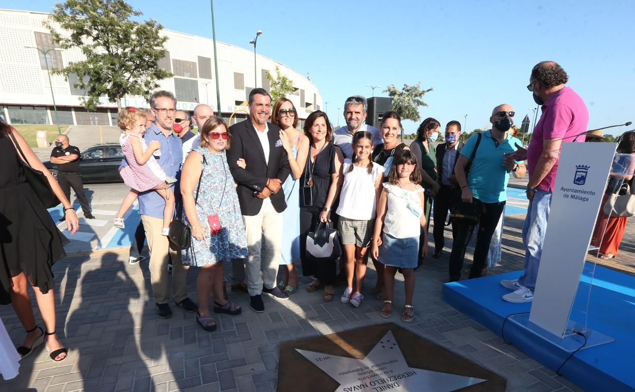 Dani Hierrezuelo, rodeado de familiares y amigos. 