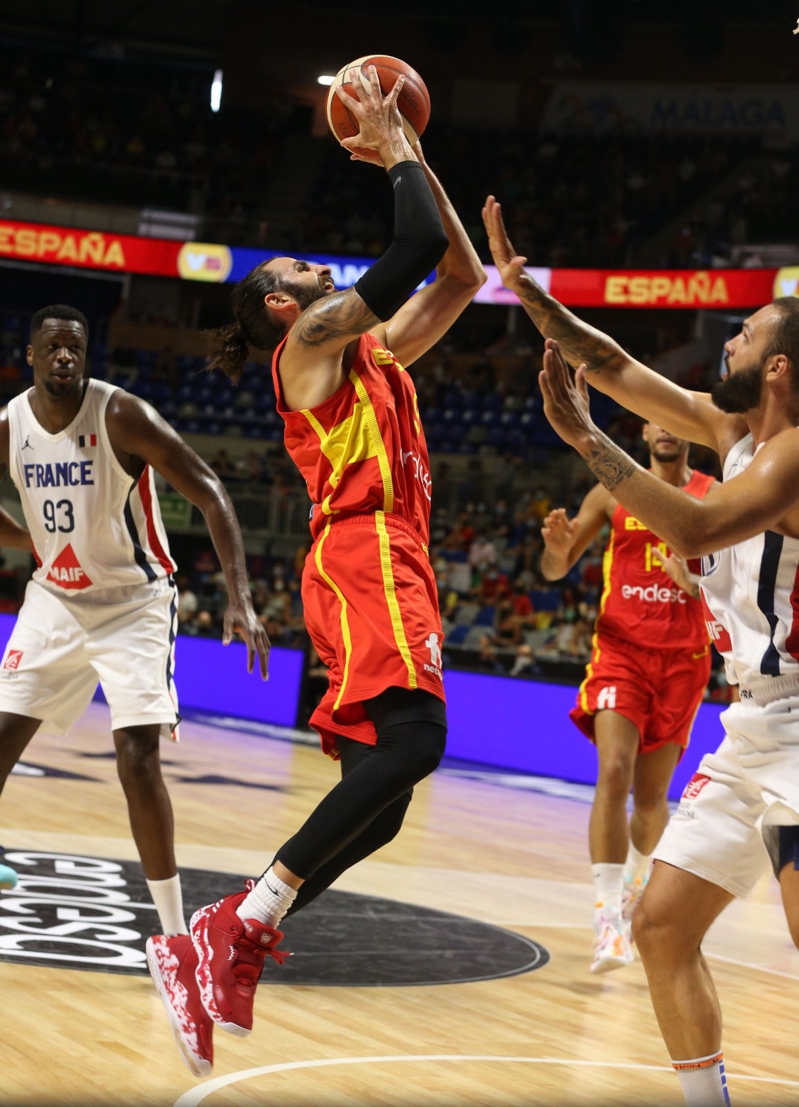 El Martín Carpena se convierte en talismán para una Selección con Pau Gasol como principal atractivo (86-77)