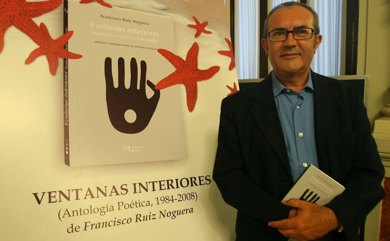 Colección 'Monosabio': Francisco Ruiz Noguera: «Los autores son los verdaderos protagonistas de esta historia»
