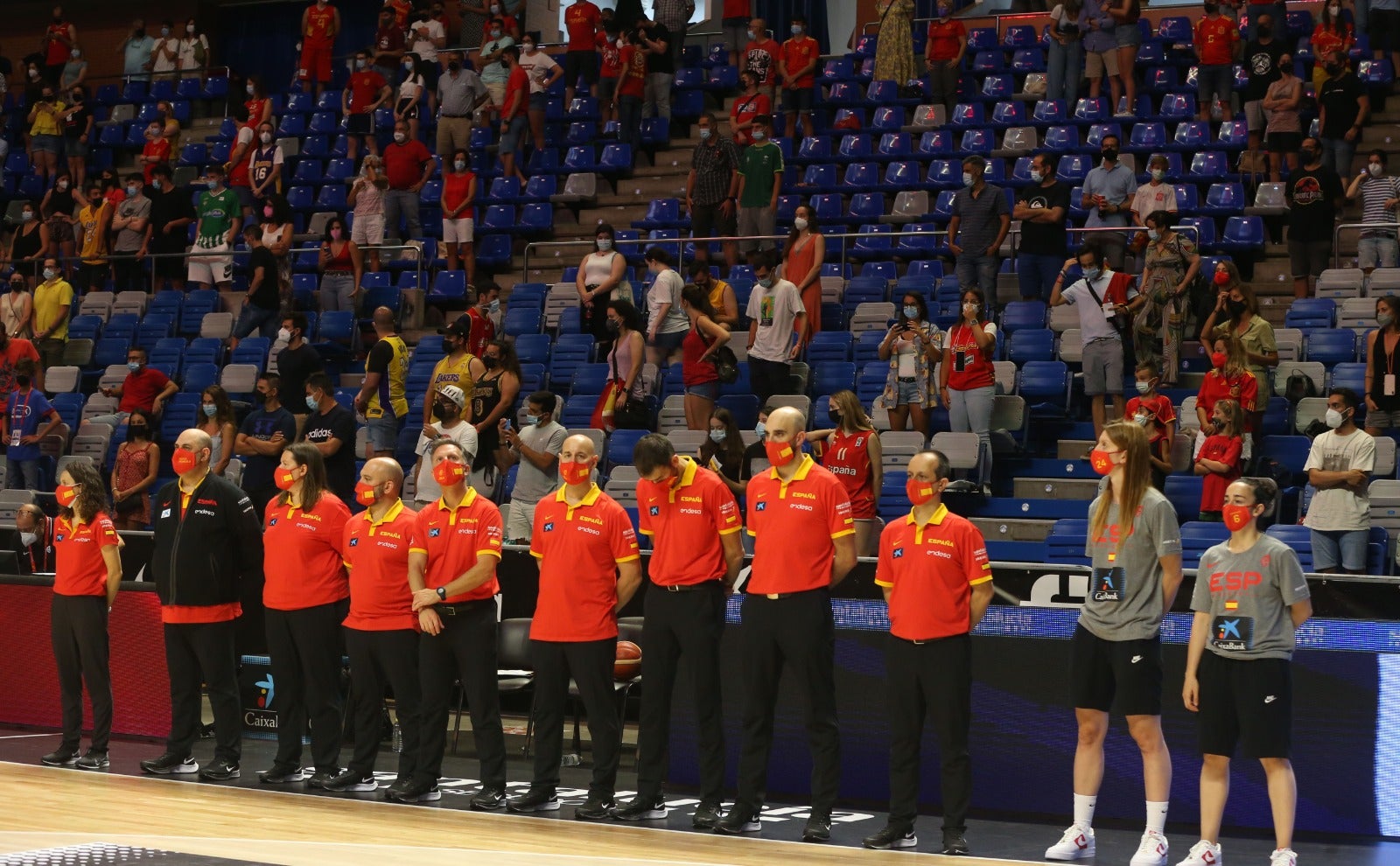 España venció a la subcampeona de Europa con una notable mejoría en la segunda parte