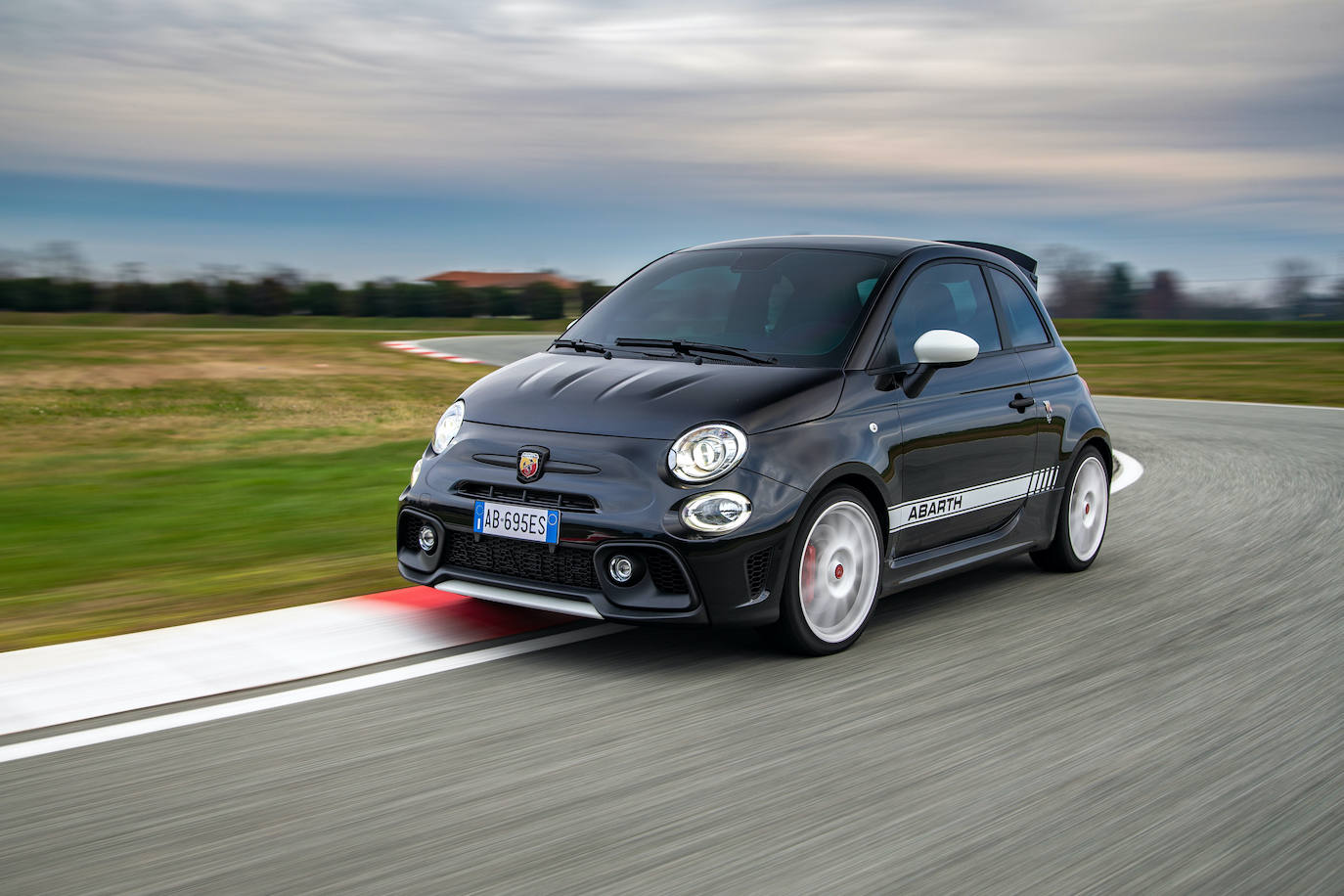 Fotos: Fotogalería: Gama Abarth 2021