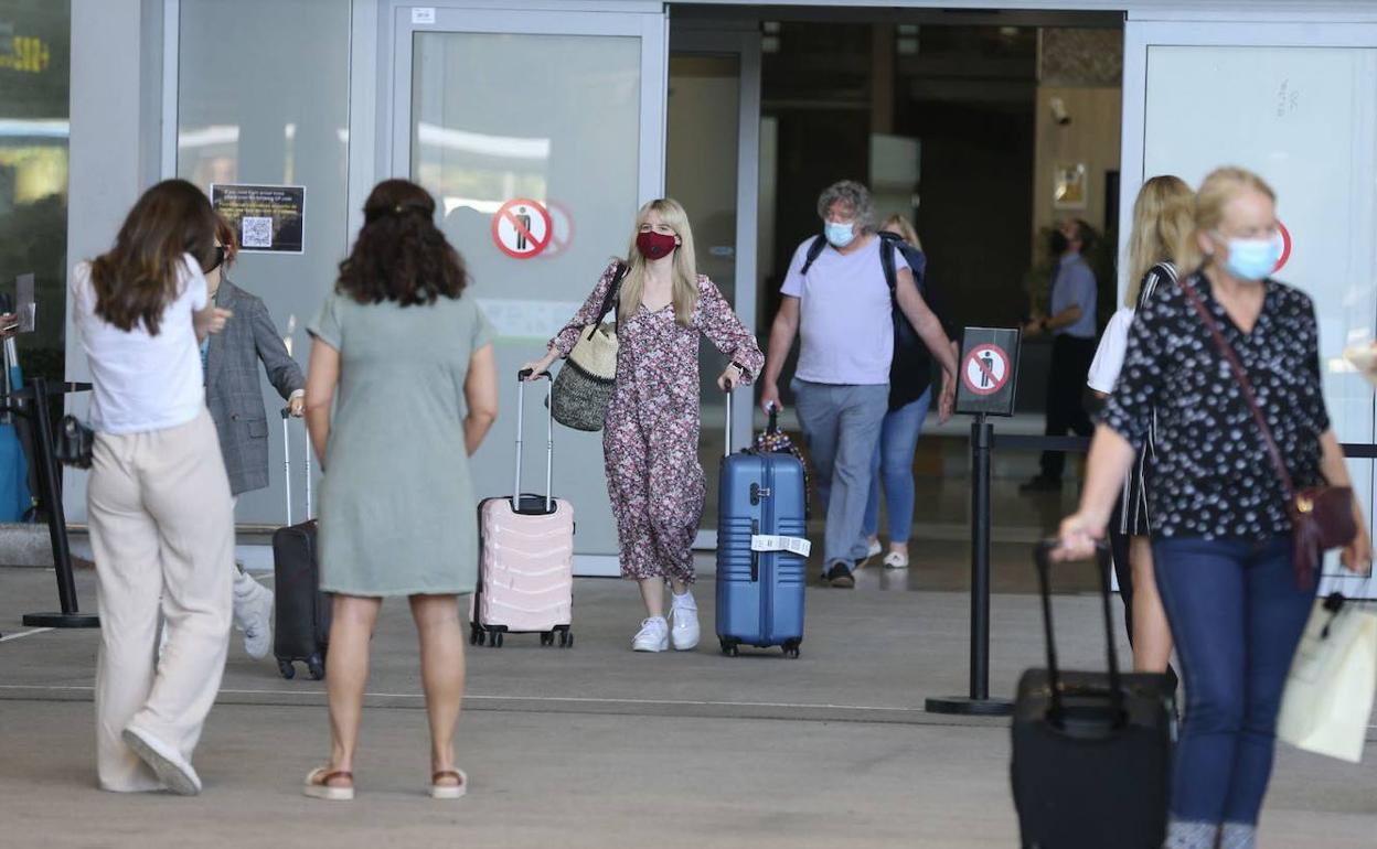 La llegada de turistas extranjeros se ha retrasado por culpa de la pandemia. 