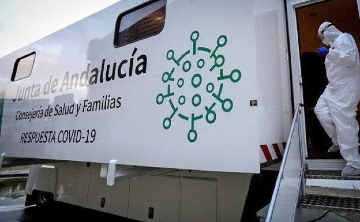 La Junta realizará nuevos cribados poblaciones en los próximos días en toda Andalucía. 