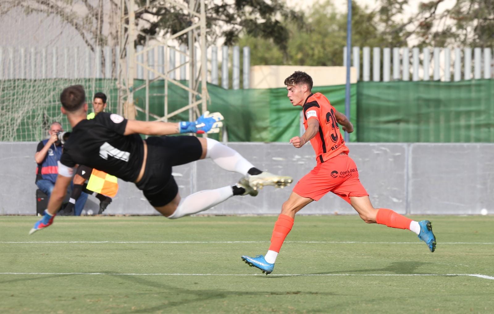 El choque se ha disputado en el campo de la Federación