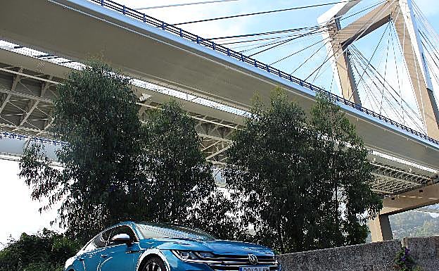 Nos vamos de ruta con el Volkswagen Arteon: El rey de la eficiencia y el confort