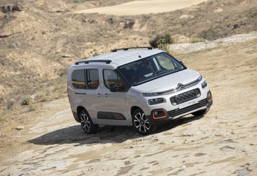 Galería. Fotogalería: Citroën Berlingo by Tinkervan, el modelo camper aventurero