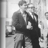 Emilio Prados paseando por una calle mejicana con Francisco Sala, su hijo adoptivo. 