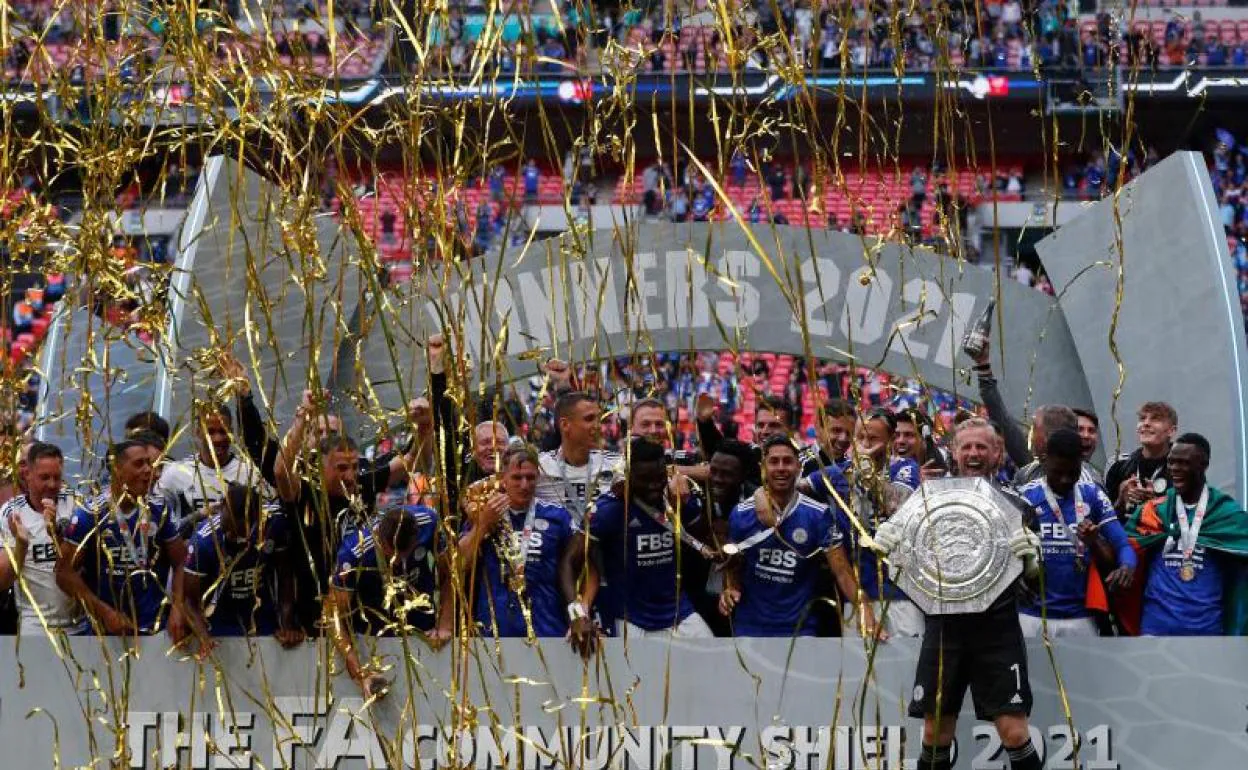 El Leicester celebrando la Community Shield