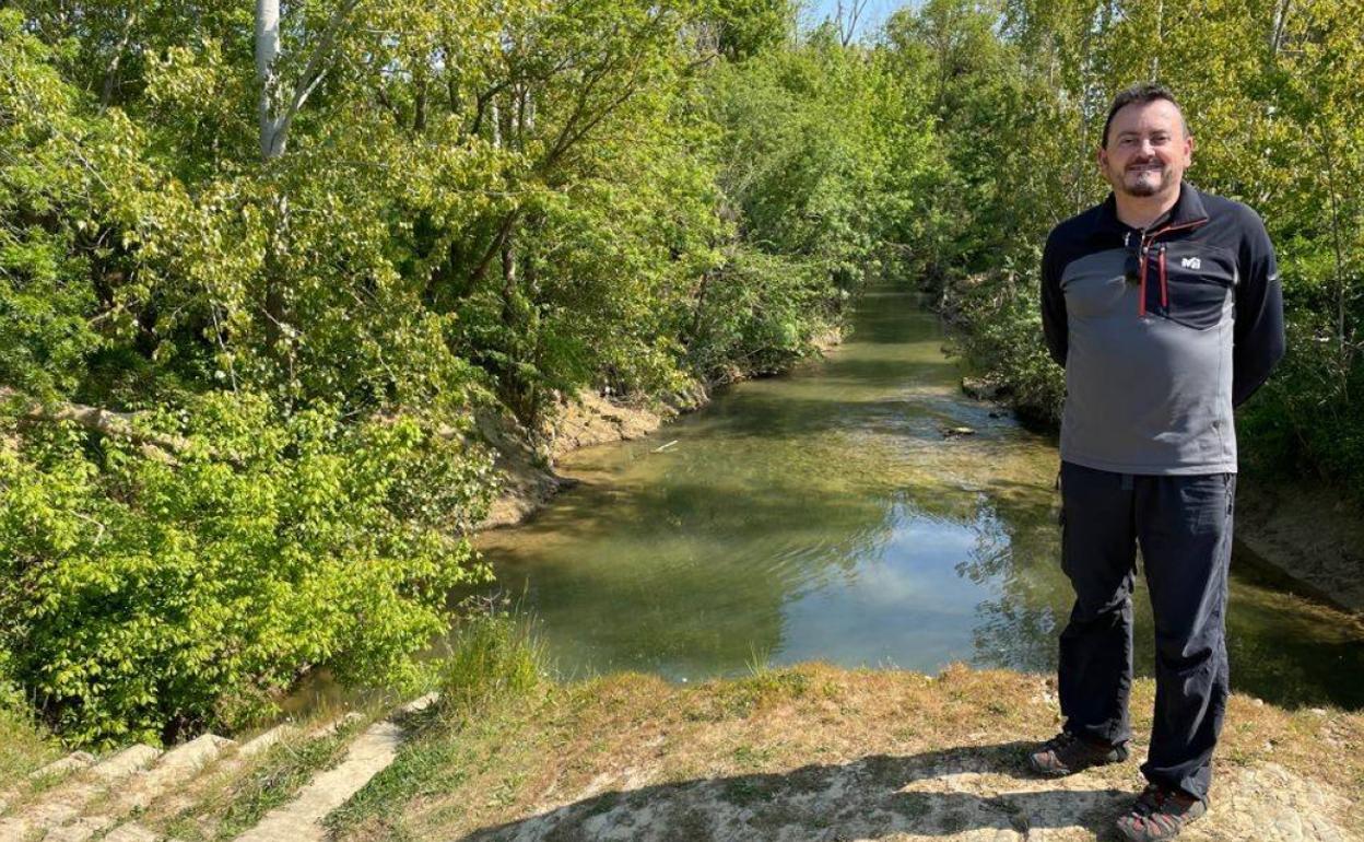 Ildefonso Navarro, durante una escapada por el campo en Estepona.