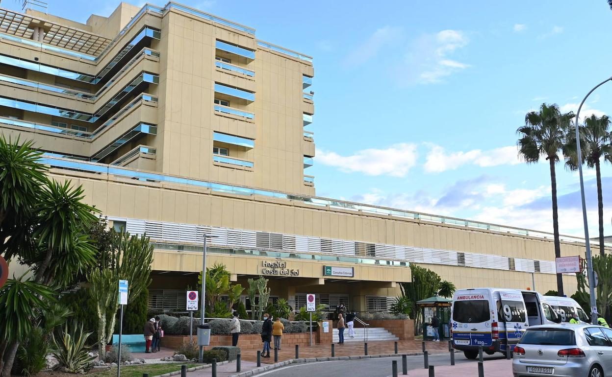 Imagen del Hospital Costa del Sol, cuya ampliación lleva más de una década paralizada. 