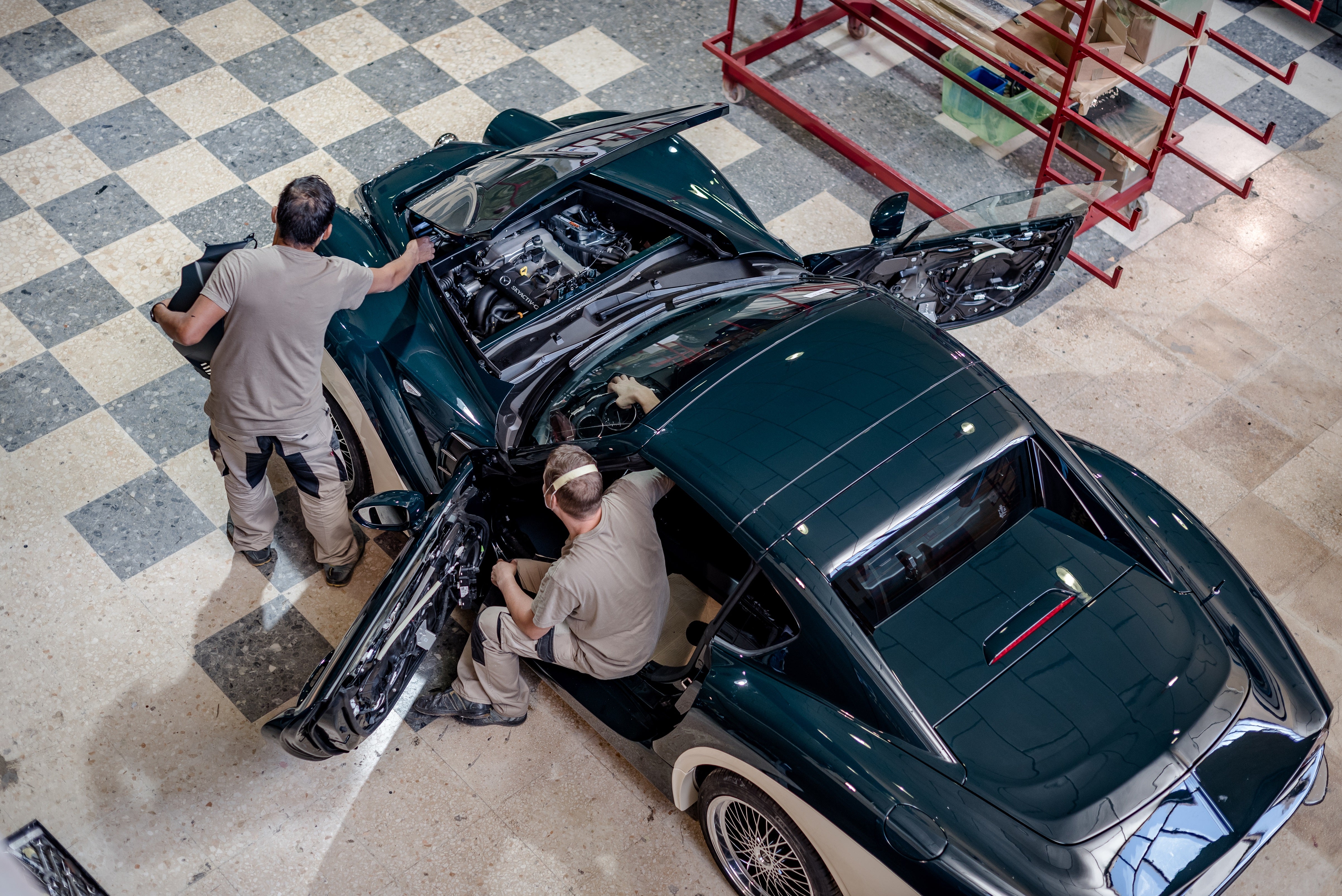 Fotos: Fotogalería: Así se crea un exclusivo Hurtan Grand Albaycín