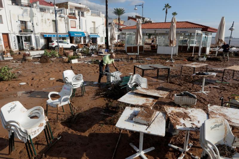 Una lluvia torrencial inunda el Montsià y el Bajo Ebro sin daños personales