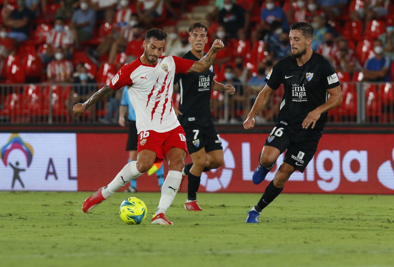 El equipo de José Alberto se enfrentaba a un rocoso rival en el Estadio de los Juegos Mediterráneos