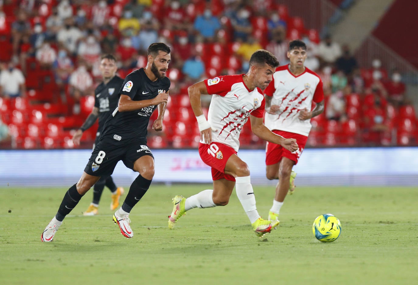 El equipo de José Alberto se enfrentaba a un rocoso rival en el Estadio de los Juegos Mediterráneos