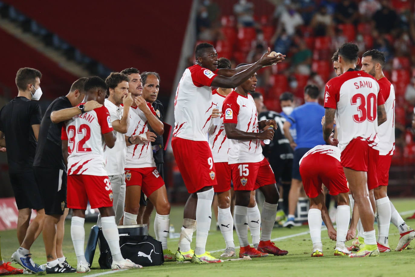 El equipo de José Alberto se enfrentaba a un rocoso rival en el Estadio de los Juegos Mediterráneos