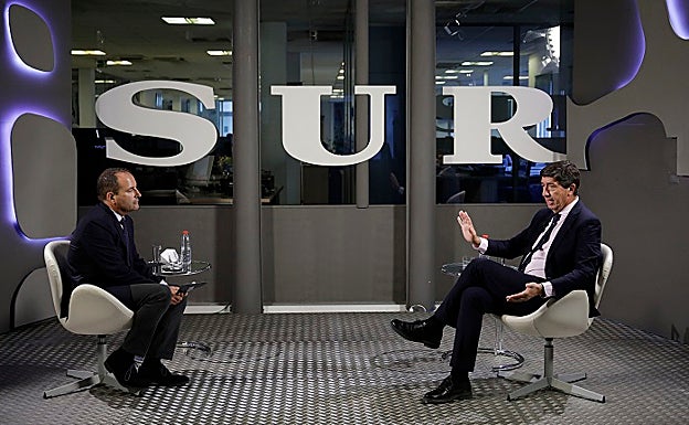 Juan Marín, entrevistado por el director de SUR, Manuel Castillo. 