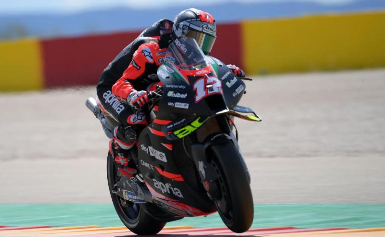 Maverick Viñales, durante los libres del GP de Aragón.