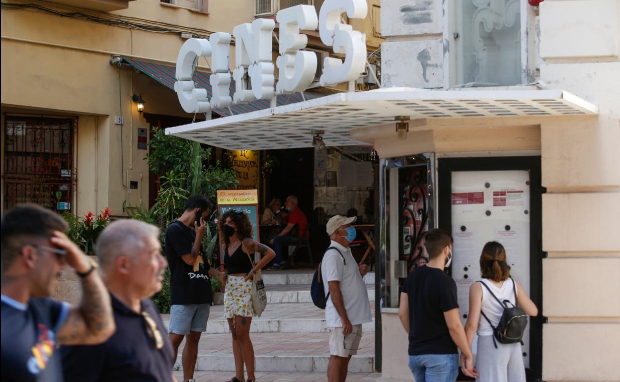 Cine Albéniz de Málaga. 