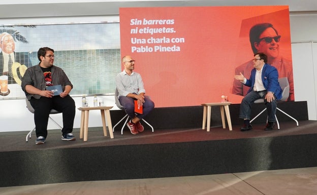 Alberto Gómez, Antonio Javier López y Pablo Pineda, durante el encuentro de ayer. 